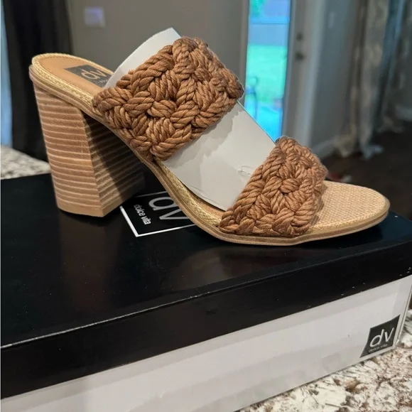 Dolce Vita Heels 🤎 - Picture 5 of 10